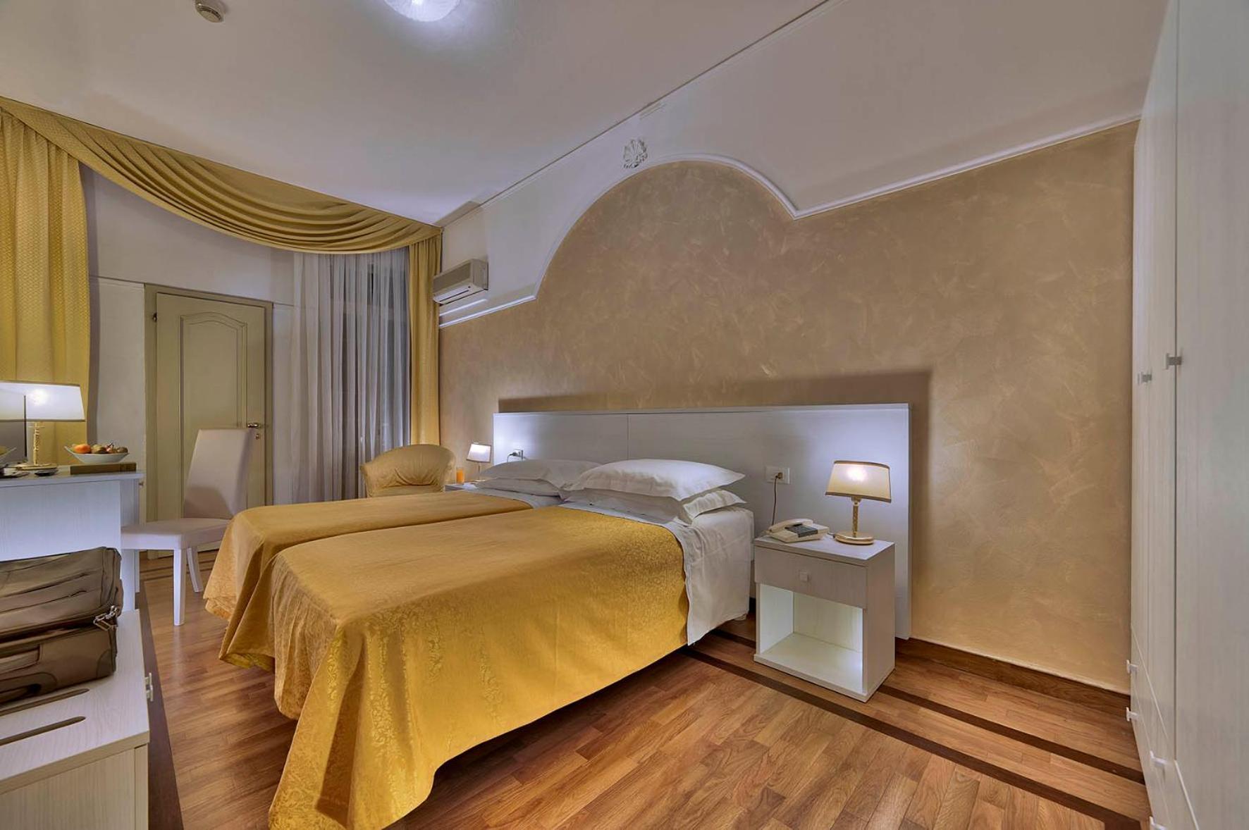 Hotel Terme Patria อาบาโนแตร์เม ภายนอก รูปภาพ