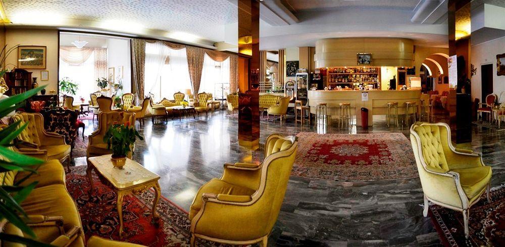 Hotel Terme Patria อาบาโนแตร์เม ภายนอก รูปภาพ