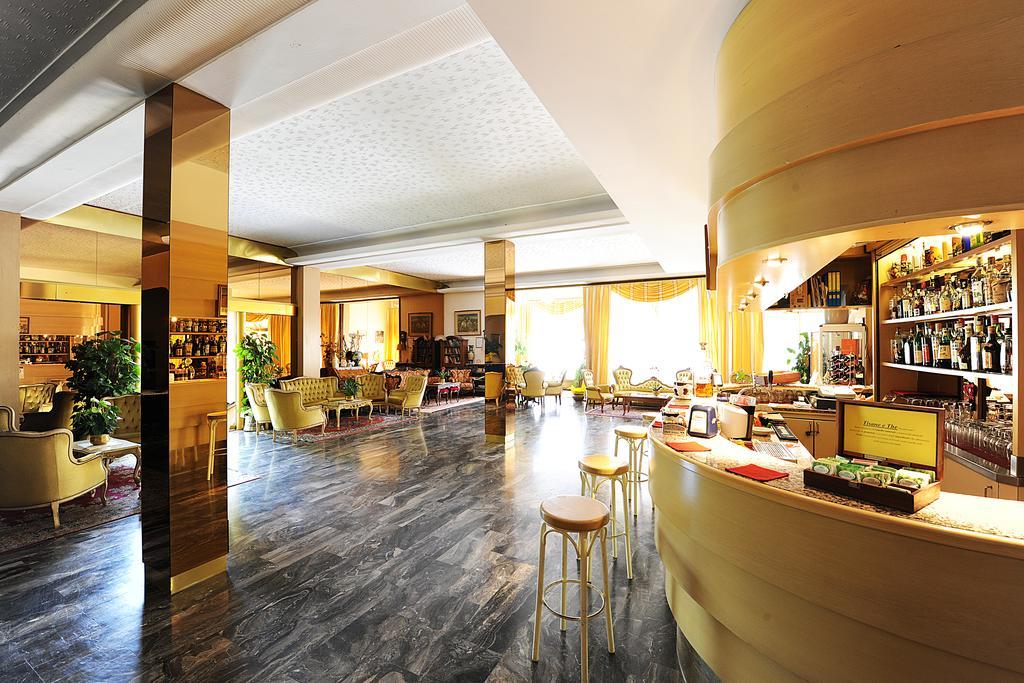 Hotel Terme Patria อาบาโนแตร์เม ภายนอก รูปภาพ