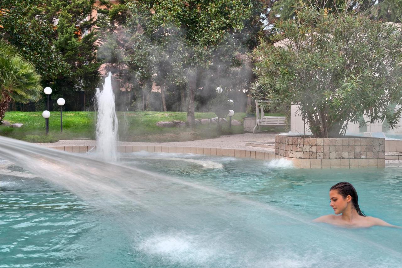 Hotel Terme Patria อาบาโนแตร์เม ภายนอก รูปภาพ